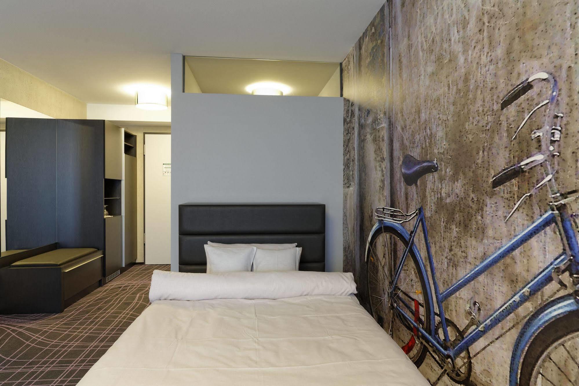 Euronova Arthotel Кьолн Екстериор снимка