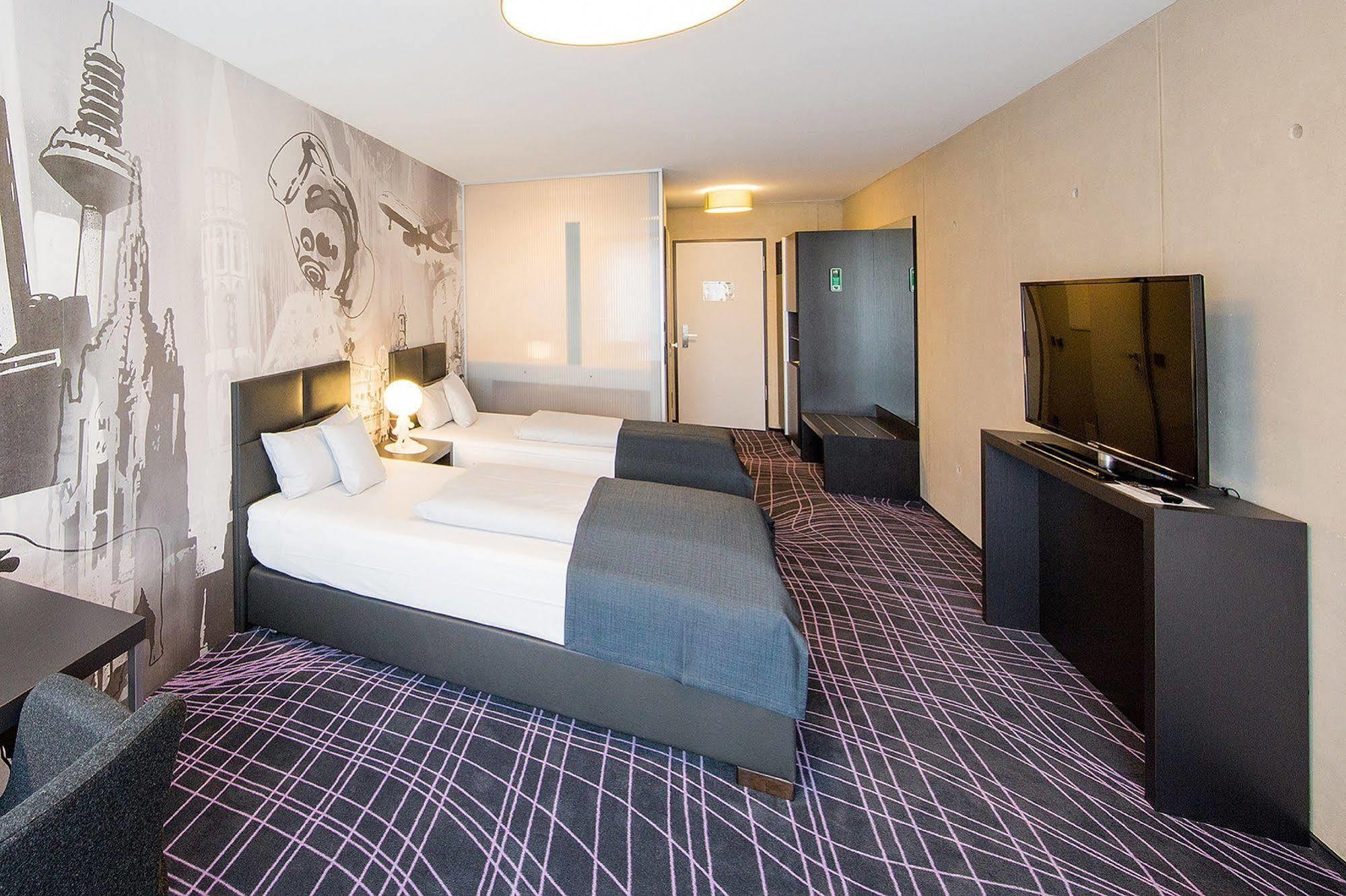 Euronova Arthotel Кьолн Екстериор снимка