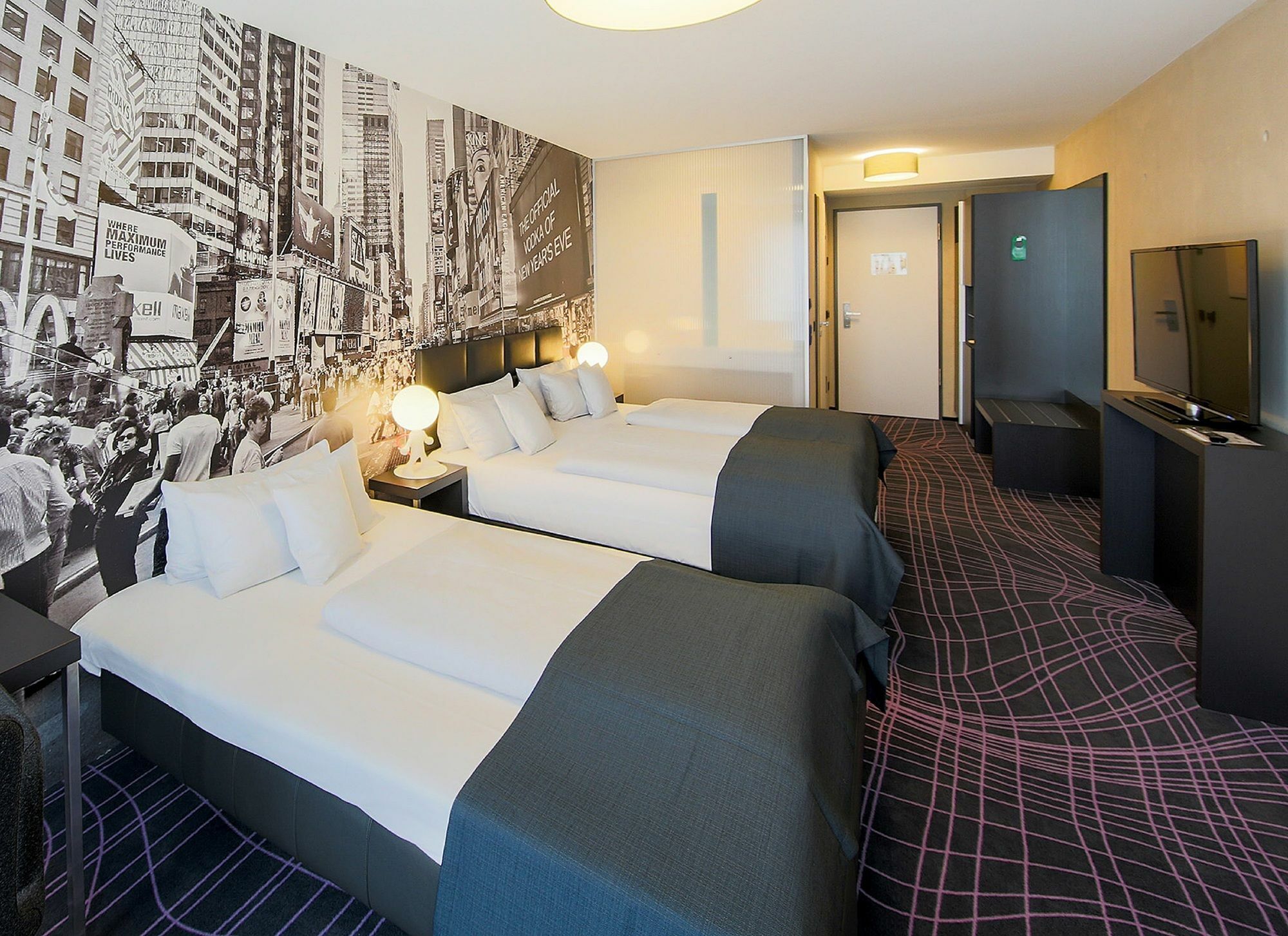 Euronova Arthotel Кьолн Екстериор снимка